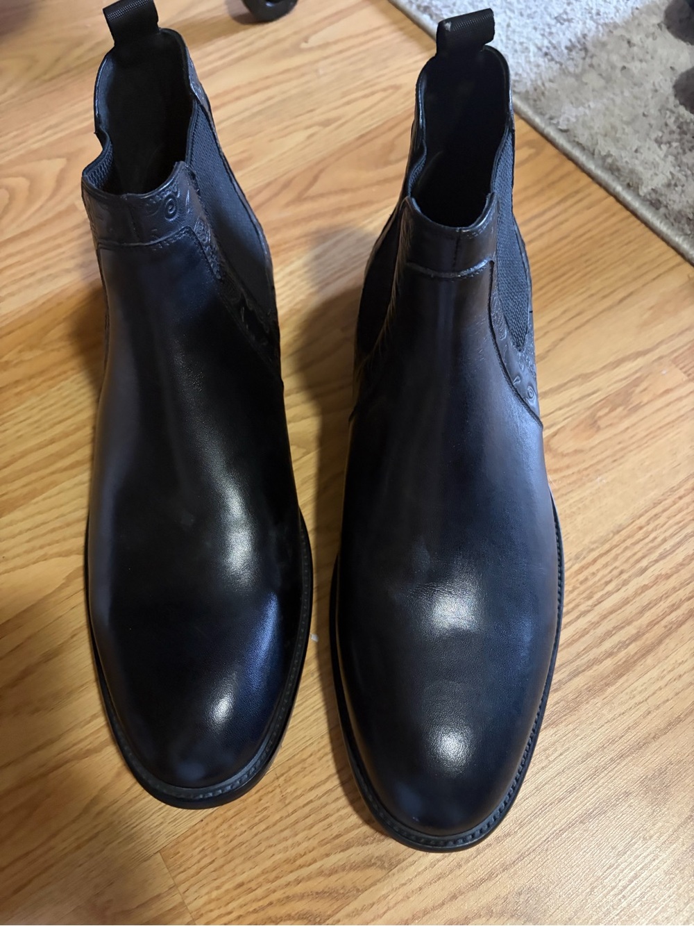 Robert Graham brand new Classic Men's Black Leather Chelsea Boots size 11